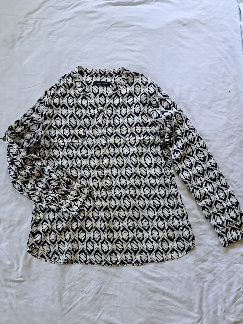 Ivanka Trump Black & Ivory Geometric Long Sleeve Roll Tab Sleeve Blouse Size L